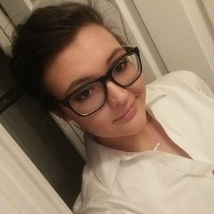 Meet your Posher, Marcella